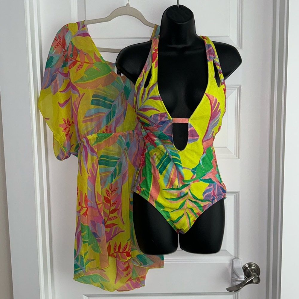 Women’s BECCA Tropical Print Key Hole One Piece Swim Suit with Cover Up
